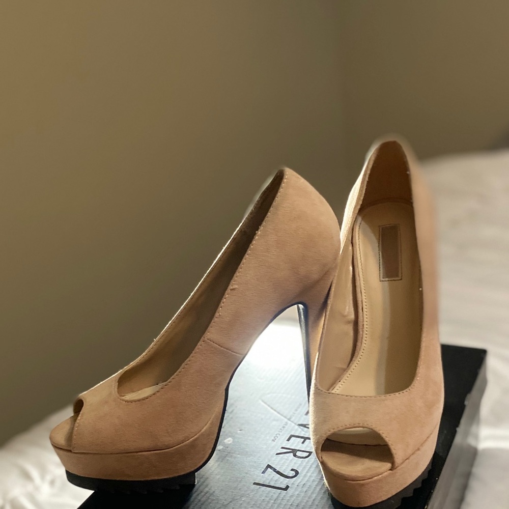 Suede heels